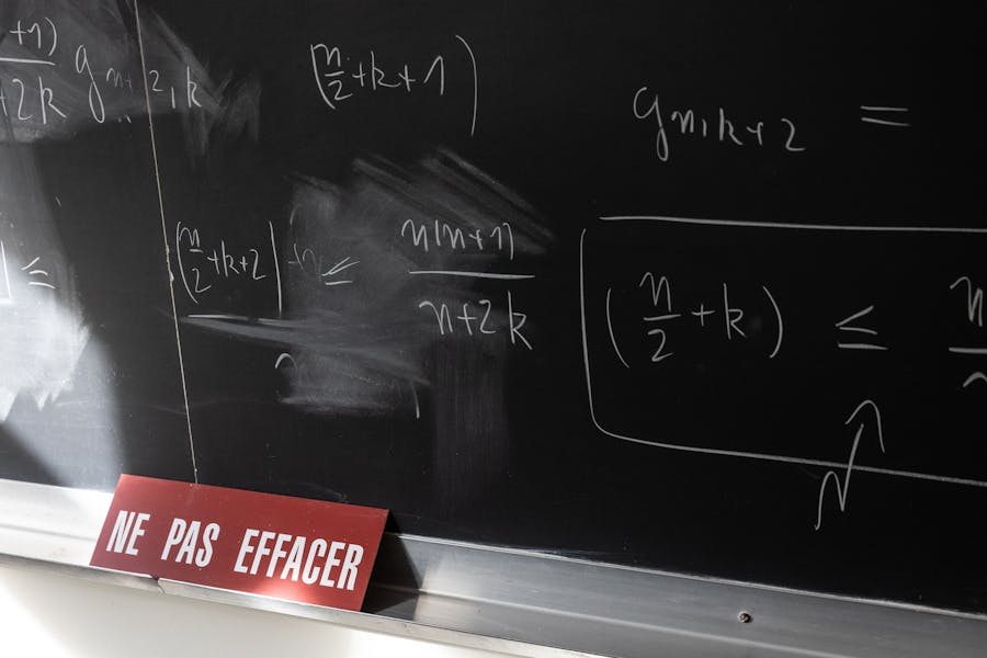 Which Is the Noble Gas Notation for Chlorine? [ne] 4s2 4p5 [ne] 3s2 3p5 [ne] 3s2 3p3 [ne] 3p2 3p5